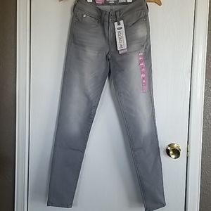 NWT Size 0 Denizen jeggings